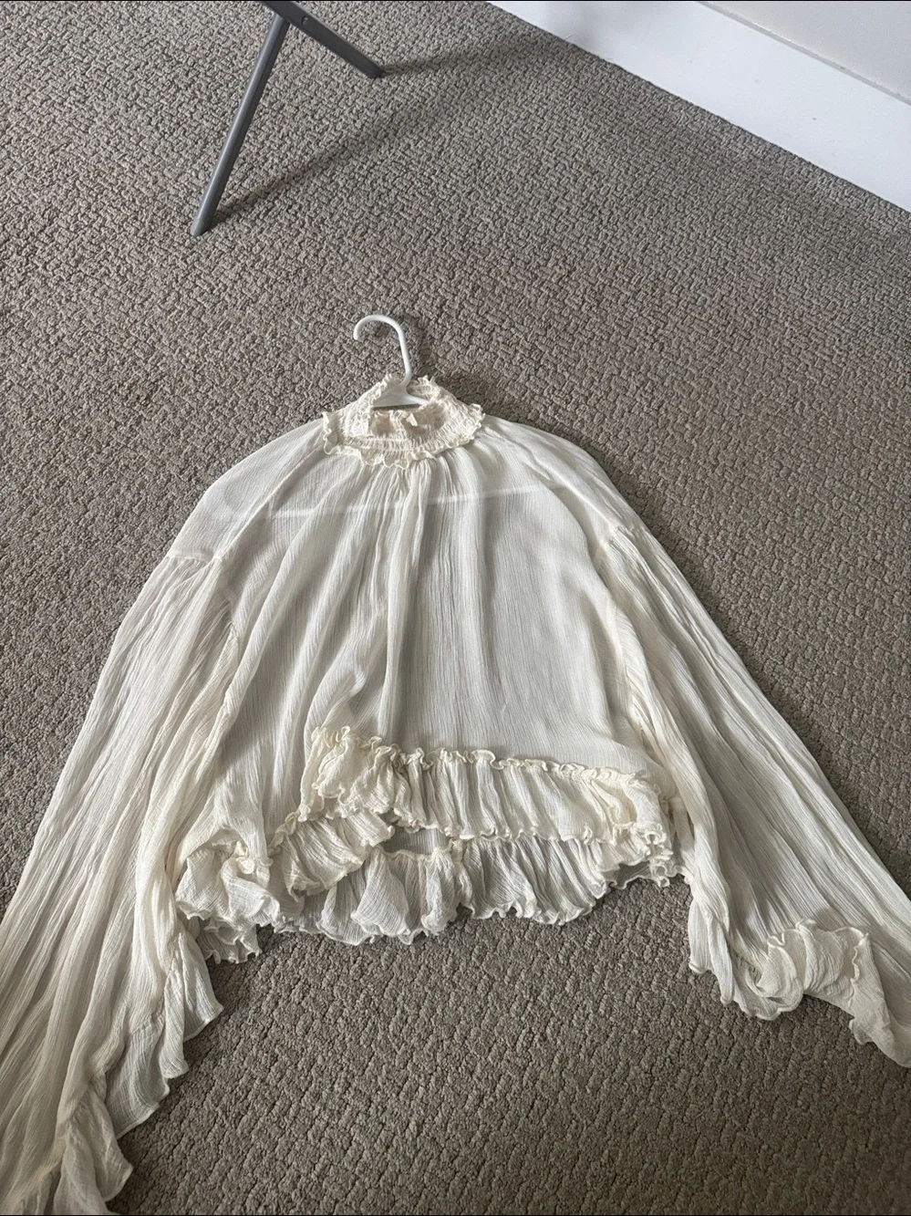 Free People In Bloom sheer cream boho top ruffles long sleeve size small